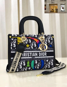 DIOR SLING BAG