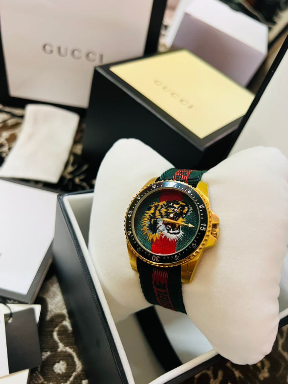 GUCCI WATCH